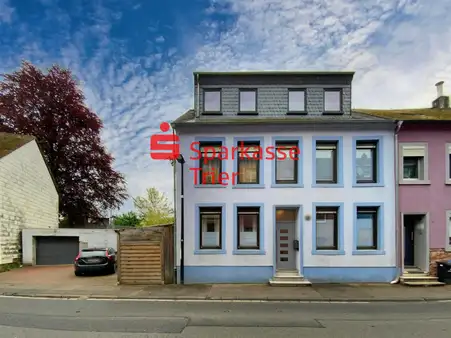 Modern renoviertes Einfamilienhaus mit schönem Garten in Trier-Ehrang