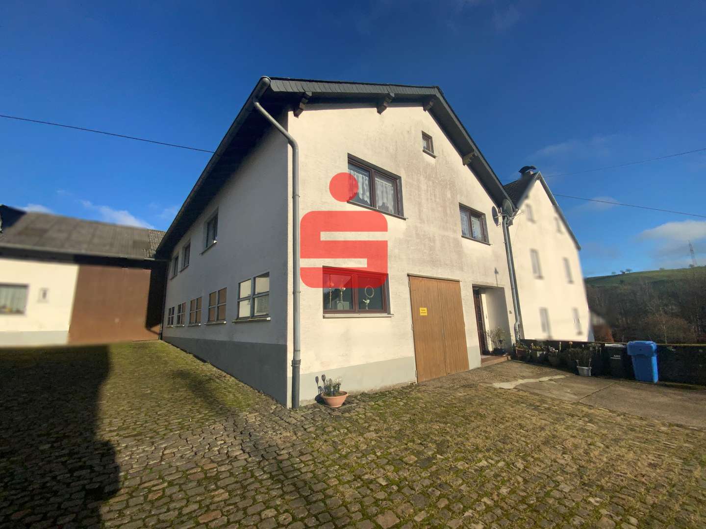 Strassenansicht - Zweifamilienhaus in 54597 Olzheim mit 129m² kaufen