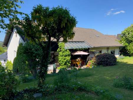 Rückansicht - Einfamilienhaus in 54595 Prüm mit 148m² kaufen