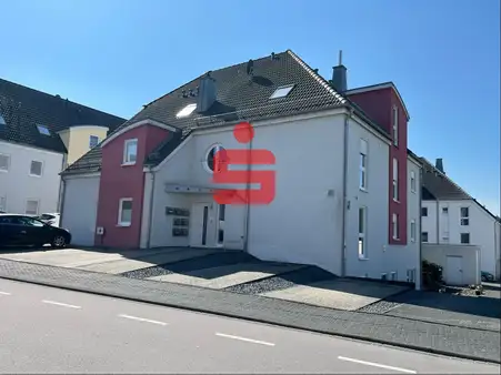 Großzügige Eigentumswohnung mit Terrasse in TOP-Lage