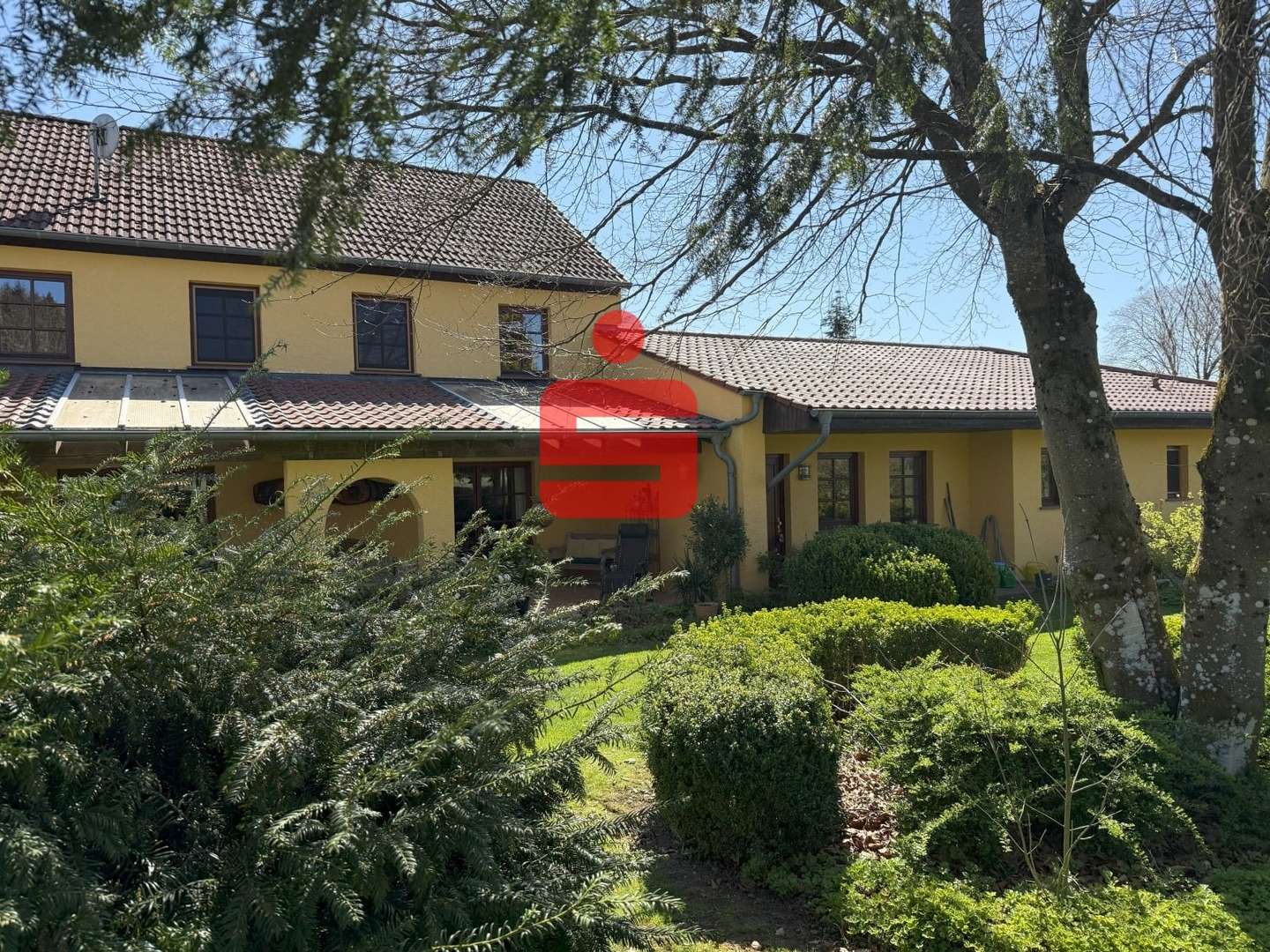 Rückansicht - Zweifamilienhaus in 54597 Gesotz, Gem Hargarten mit 288m² kaufen