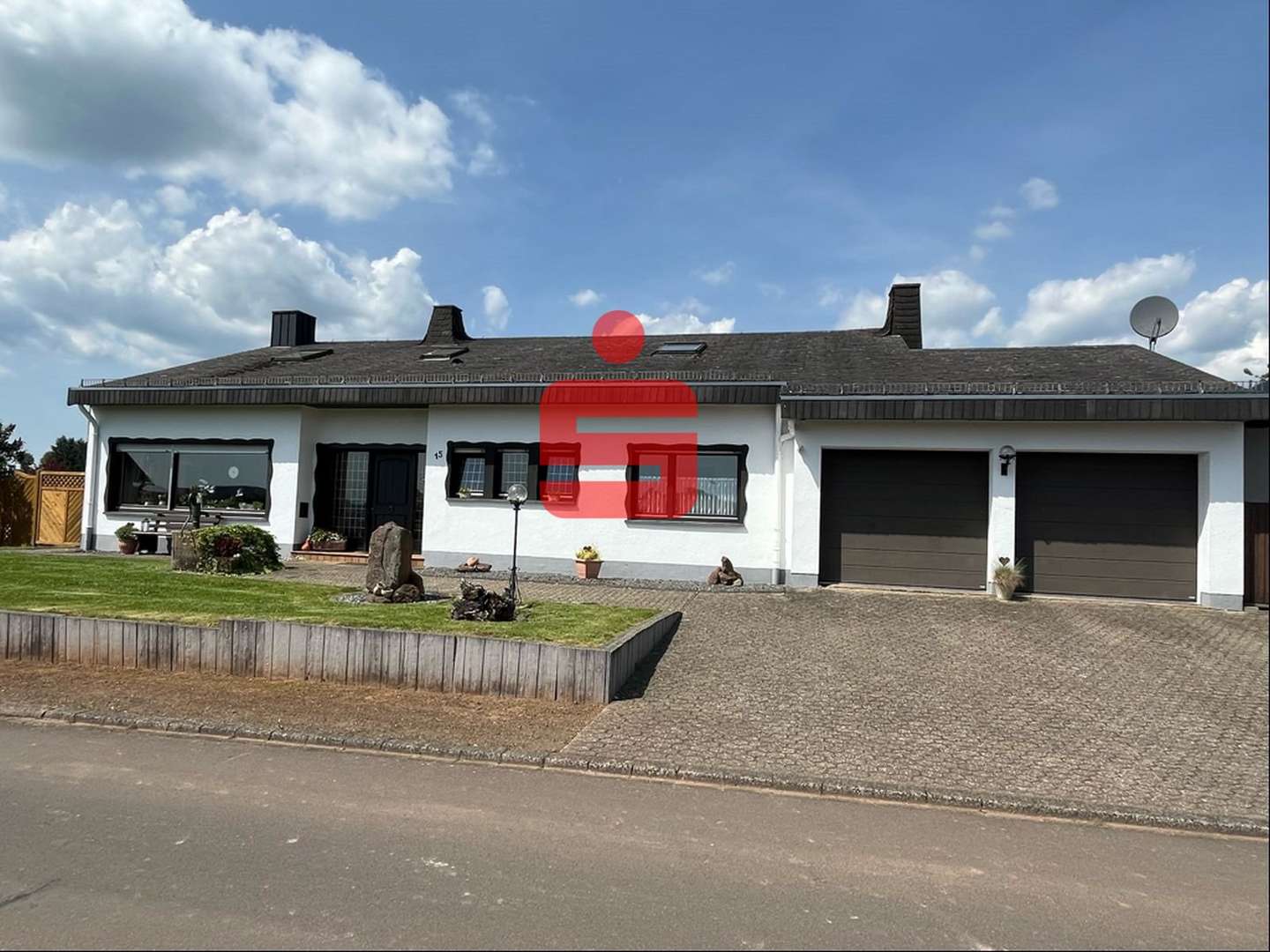 Straßenansicht - Einfamilienhaus in 54612 Wawern mit 171m² kaufen