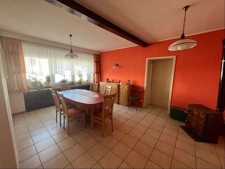Esszimmer Esszimmer - Einfamilienhaus in 54689 Dahnen mit 258m² kaufen