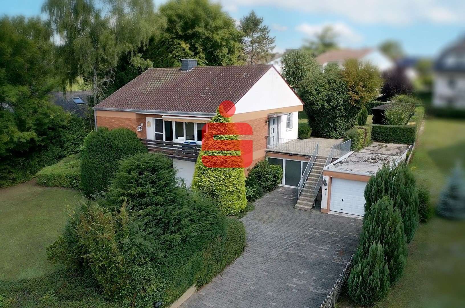Straßenansicht - Einfamilienhaus in 54634 Bitburg mit 162m² kaufen