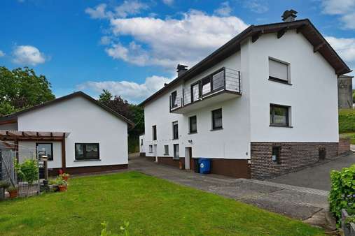 Rückansicht - Einfamilienhaus in 54675 Utscheid mit 180m² kaufen