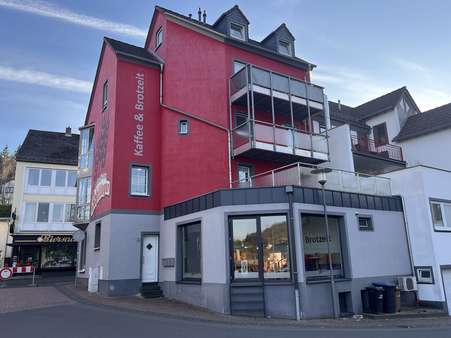 Ansicht Gebäuderückseite - Wohn- / Geschäftshaus in 54550 Daun mit 202m² als Kapitalanlage kaufen