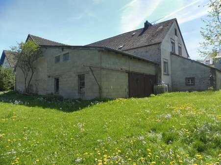 Seitenansicht - Einfamilienhaus in 54568 Gerolstein mit 100m² kaufen