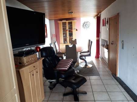 Esszimmer im Haupthaus - Zweifamilienhaus in 54570 Neroth mit 268m² als Kapitalanlage kaufen