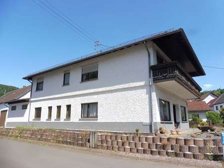 Seitenansicht - Einfamilienhaus in 54570 Mürlenbach mit 100m² kaufen
