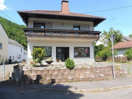 Vorderseite - Einfamilienhaus in 54570 Mürlenbach mit 100m² kaufen