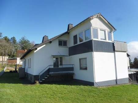 Rück-/Seitenansicht - Zweifamilienhaus in 54587 Lissendorf mit 286m² kaufen