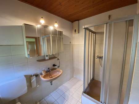 Badezimmer - Einfamilienhaus in 54497 Morbach mit 138m² kaufen