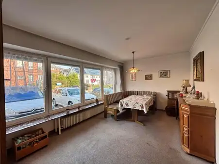 Einfamilienhaus mit Balkon und Weitblick
