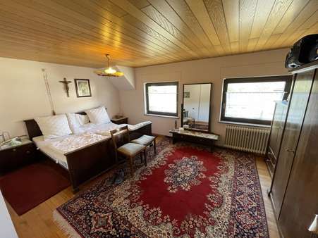 Schlafzimmer - Einfamilienhaus in 54497 Horath mit 162m² kaufen