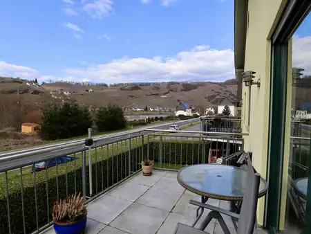 Vermietete Wohnung mit Moselblick und Garagenstellplatz
