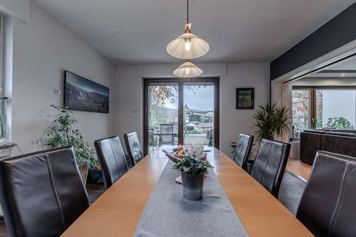 Esszimmer EG Wohnhaus Esszimmer EG Wohnhaus - Einfamilienhaus in 54470 Bernkastel-Kues mit 287m² kaufen