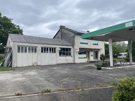 Straßenansicht Straßenansicht - Einfamilienhaus in 54426 Talling mit 147m² kaufen