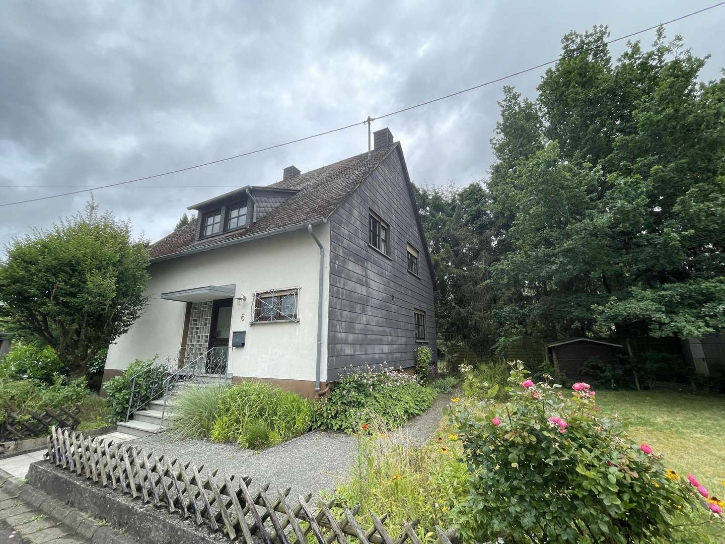 Straßenansicht Straßenansicht - Einfamilienhaus in 56843 Irmenach mit 174m² kaufen
