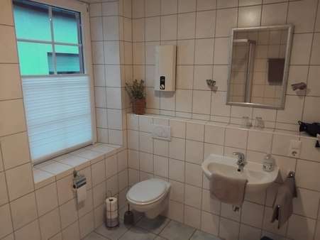 Badezimmer - Appartementhaus in 56850 Enkirch mit 320m² kaufen