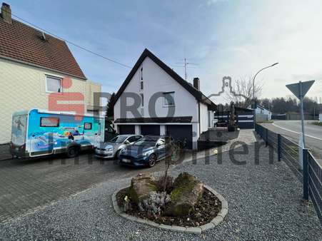 Garagen - Zweifamilienhaus in 66538 Neunkirchen mit 290m² kaufen