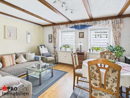 Wohnzimmer - Einfamilienhaus in 66352 Großrosseln mit 85m² kaufen
