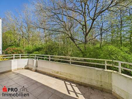 Balkon - Etagenwohnung in 66119 Saarbrücken mit 85m² kaufen