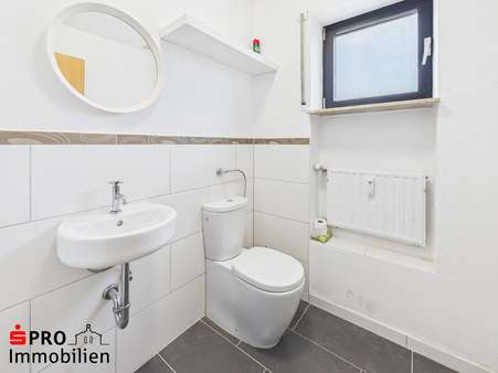 Badezimmer - Etagenwohnung in 66126 Saarbrücken mit 120m² kaufen