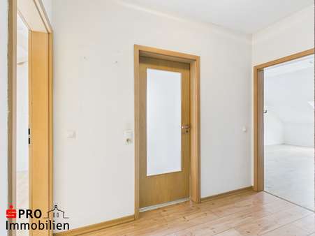Flur - Etagenwohnung in 66126 Saarbrücken mit 120m² kaufen