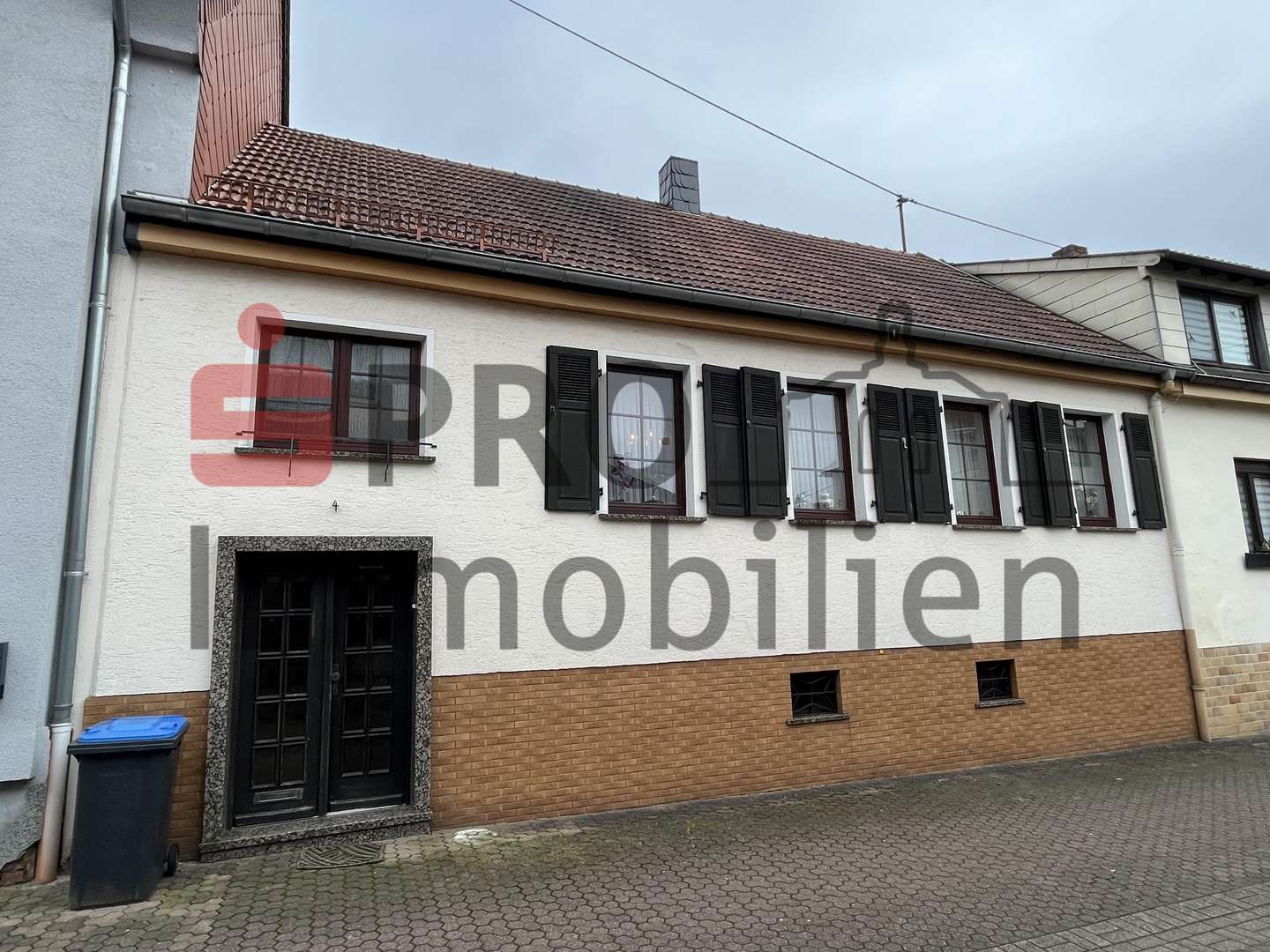Außenansicht Außenansicht - Reihenmittelhaus in 66280 Sulzbach mit 115m² kaufen
