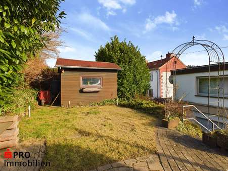 Garten - Zweifamilienhaus in 66125 Saarbrücken mit 164m² kaufen