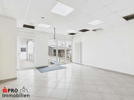 Fläche Erdgeschoss - Mehrfamilienhaus in 66583 Spiesen-Elversberg mit 5m² kaufen