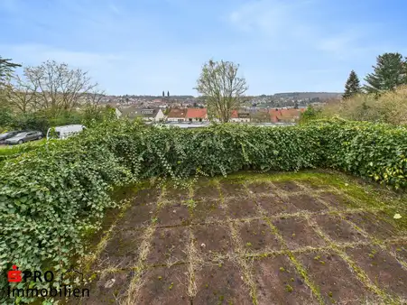 Mehrgenerationenhaus mit Gestaltungspotential in Püttlingen!