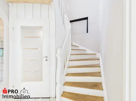 Einfamilienhaus mit Garten in ruhiger Lage