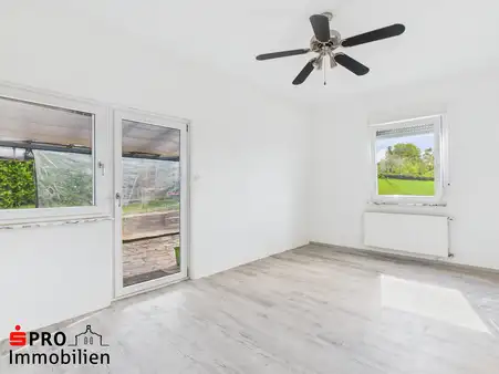 Einfamilienhaus mit Garten in ruhiger Lage