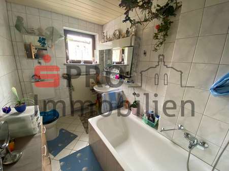 Badezimmer - Reihenmittelhaus in 66280 Sulzbach mit 98m² kaufen