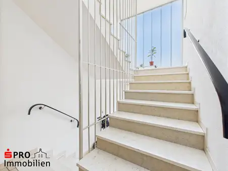 Gepflegte 3-ZKB-ETW mit Balkon und Garage in Riegelsberg