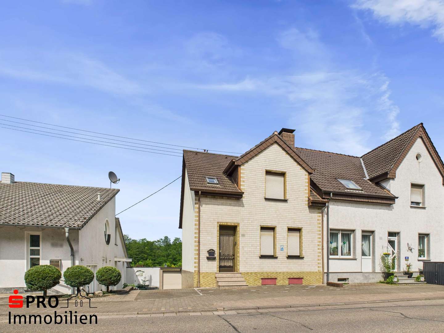 Frontansicht - Reihenendhaus in 66352 Großrosseln mit 104m² kaufen