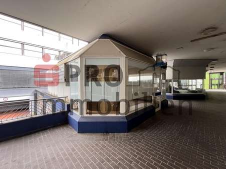 Außenansicht Außenansicht - Ladenlokal in 66333 Völklingen mit 45m² kaufen