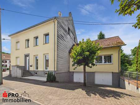 Vorderansicht Vorderansicht - Einfamilienhaus in 66333 Völklingen mit 189m² kaufen