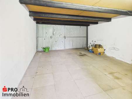 Garage Garage - Zweifamilienhaus in 66333 Völklingen mit 202m² kaufen