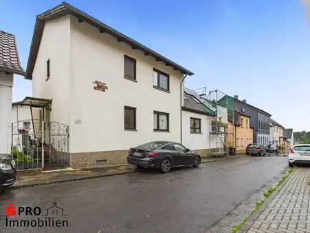 Gepflegtes EFH mit Garten in Sulzbach - ideal für Familien!