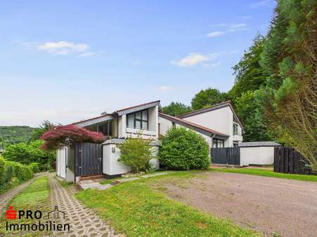 Frontansicht Frontansicht - Maisonette-Wohnung in 66133 Saarbrücken mit 150m² kaufen