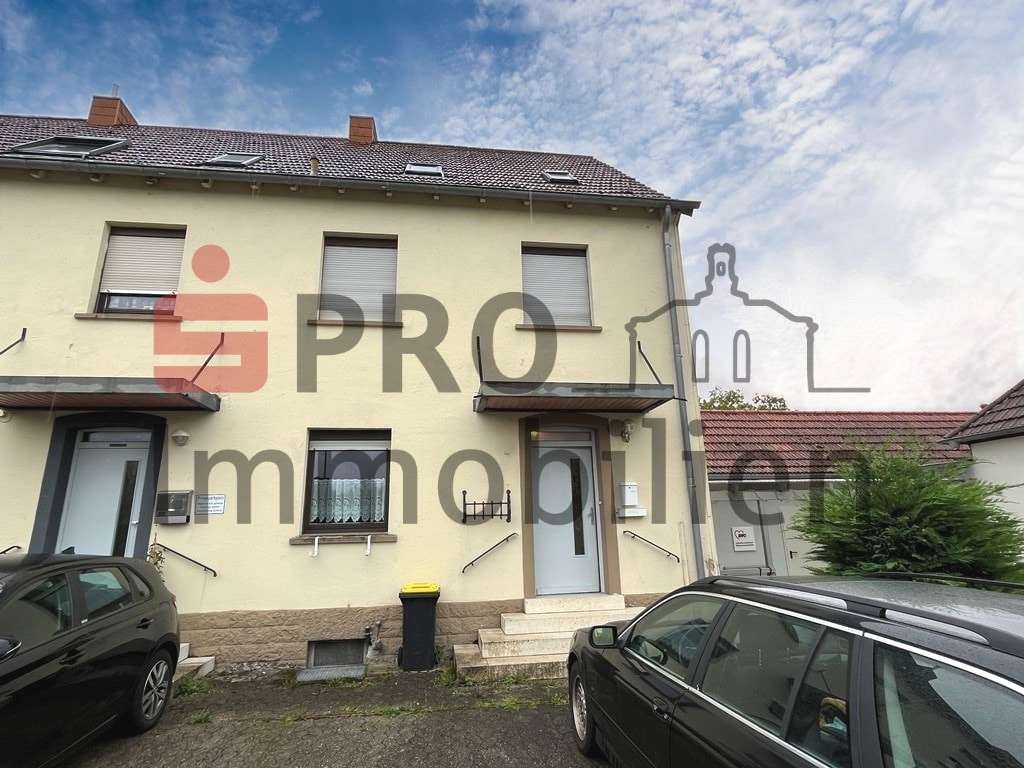 Außenansicht Außenansicht - Reihenendhaus in 66271 Kleinblittersdorf mit 105m² kaufen