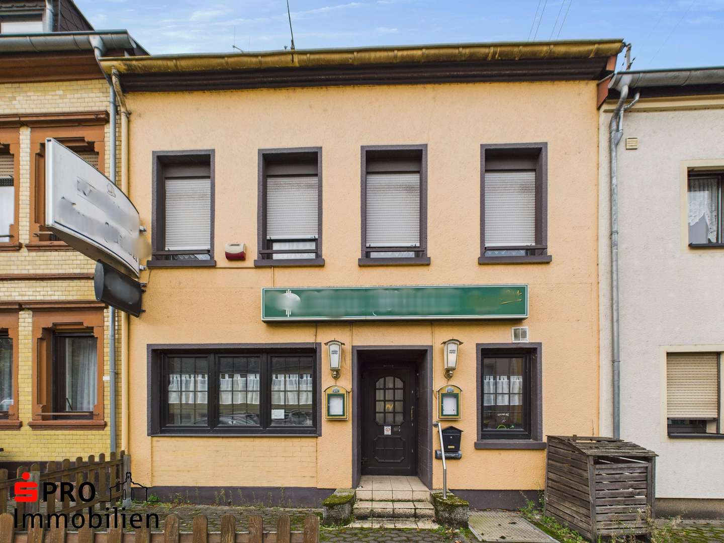 Frontansicht - Reihenmittelhaus in 66346 Püttlingen mit 155m² kaufen