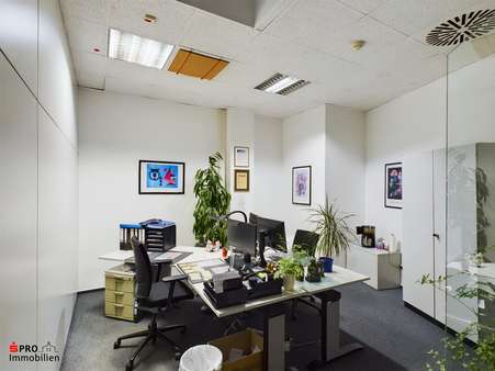 Büroraum Büroraum - Bürohaus in 66111 Saarbrücken mit 2101m² mieten