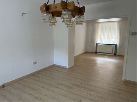 Wohnbereich - Einfamilienhaus in 66606 St. Wendel mit 160m² kaufen