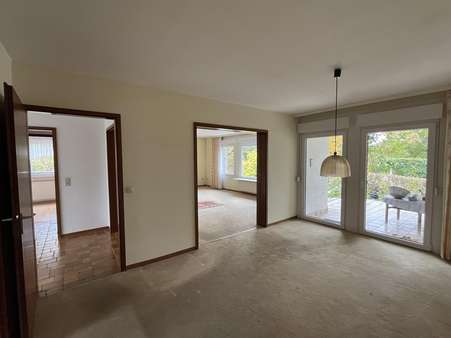 Wohn- und Essbereich - Bungalow in 66606 St. Wendel mit 135m² kaufen