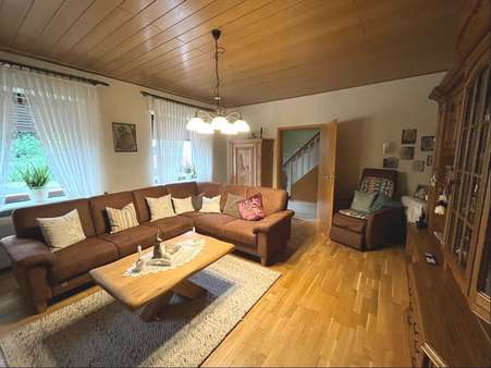 Wohnzimmer EG - Einfamilienhaus in 66606 St. Wendel mit 120m² kaufen