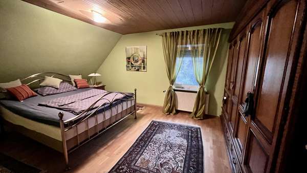 Schlafzimmer DG - Einfamilienhaus in 66646 Marpingen mit 220m² kaufen