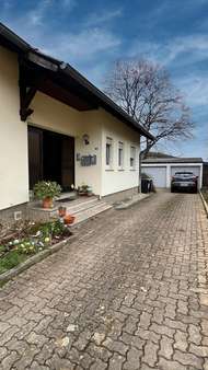 Eingang / Garagen - Mehrfamilienhaus in 66646 Marpingen mit 270m² kaufen